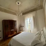 Garibaldi St Cozy Retreat Exclusive Boutique