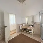 Garibaldi St Cozy Retreat Exclusive Boutique