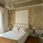 Garibaldi St Cozy Retreat Exclusive Boutique Apartment *