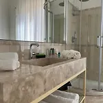 Apartment Garibaldi St Cozy Retreat Exclusive Boutique *