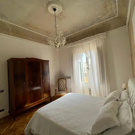 Garibaldi St Cozy Retreat Exclusive Boutique